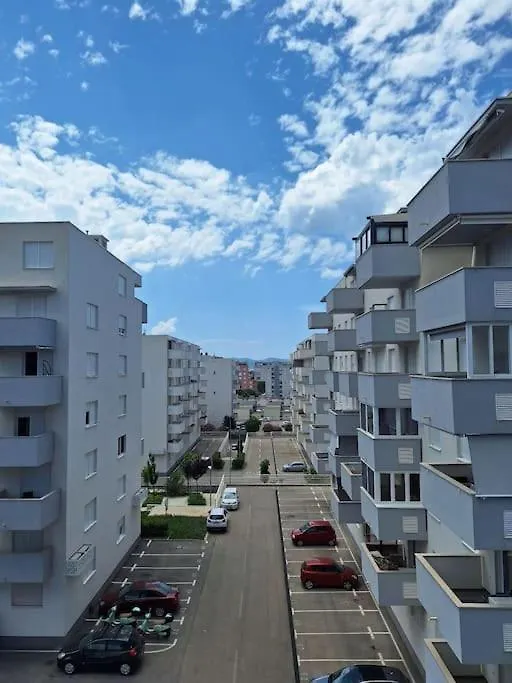 Lumada Apartment Free Garage Parking Brodarica