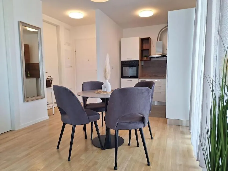 Lumada Apartment Free Garage Parking Brodarica  Croatia